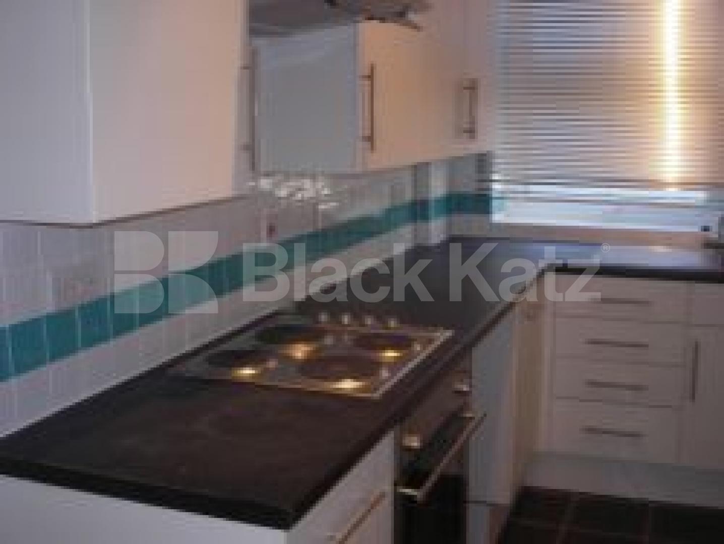 			VIEWINGS ESSENTIAL, 2 Bedroom, 1 bath, 1 reception Flat			 Gloucester Place, BAKER NW1